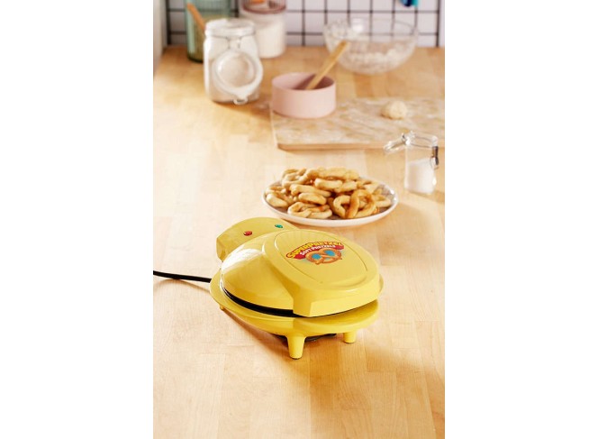 SuperPretzel Mini Soft Pretzel Maker