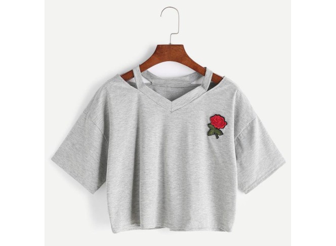 BYDI T-shirt Cropped Rosa Vermelha com Recortes (Cores)